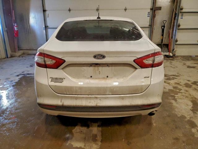 Ford Fusion Se Image 4