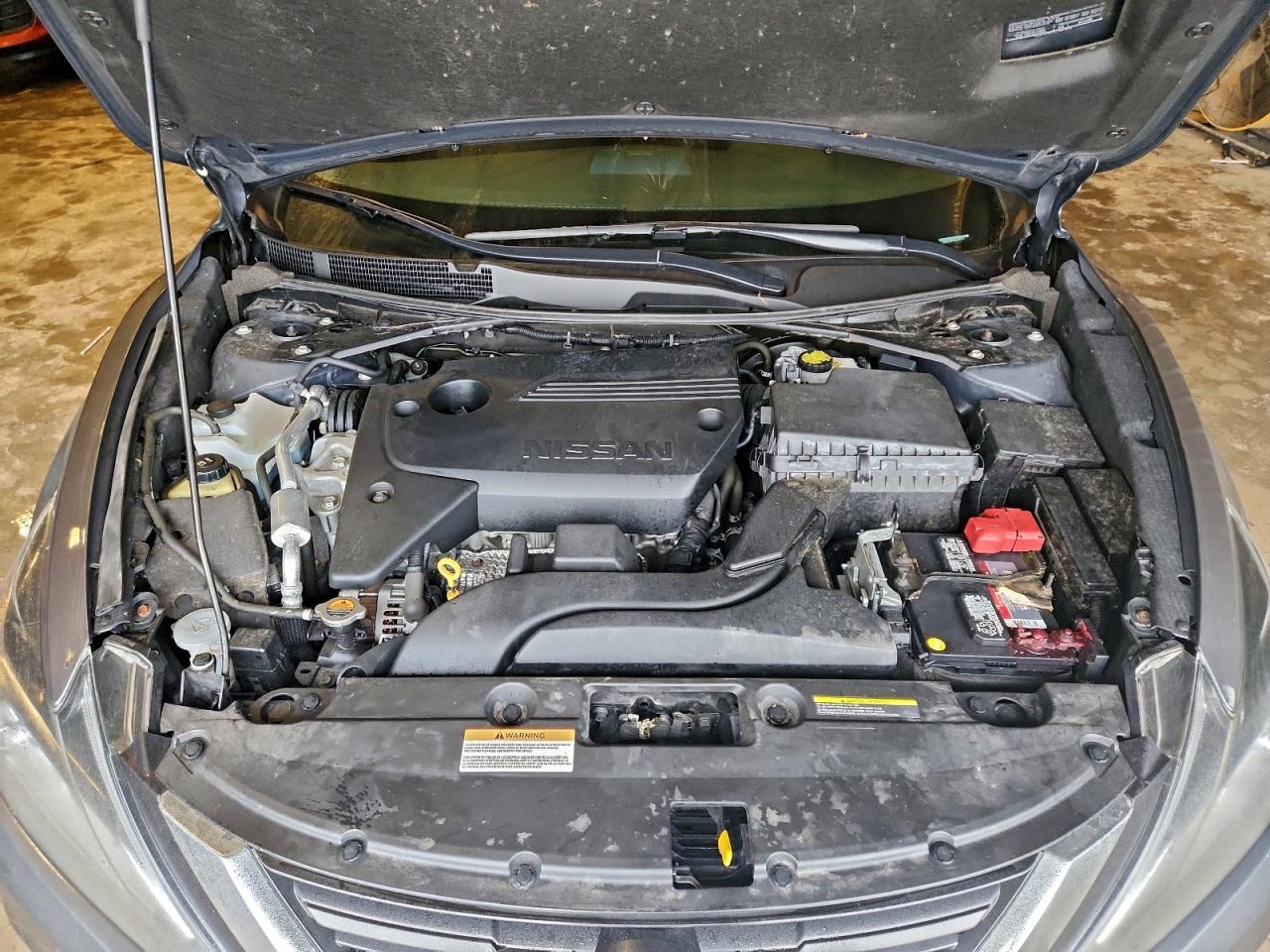 Nissan Altima 2.5 Image 3