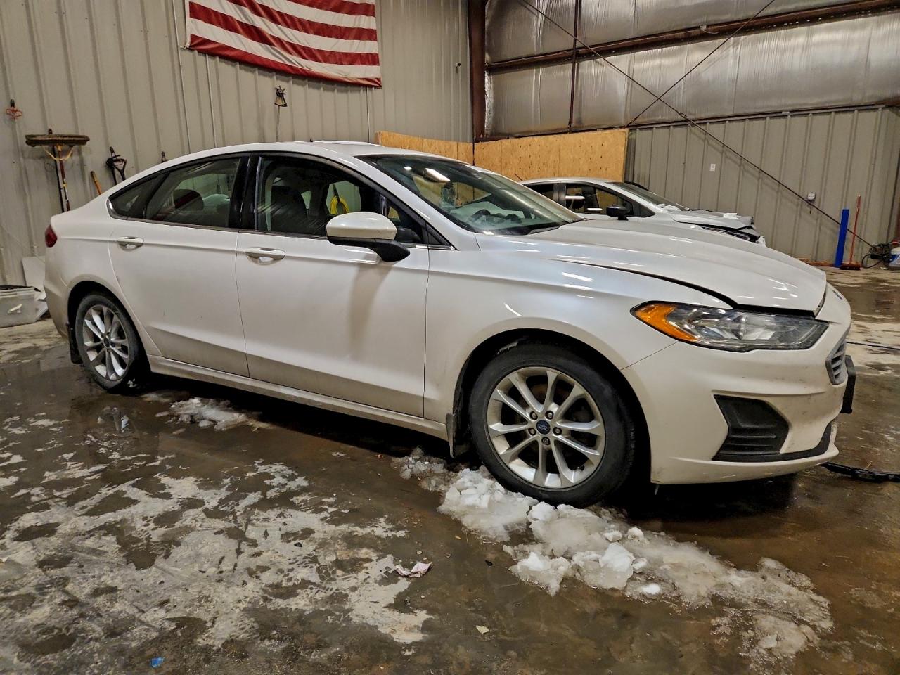 Ford Fusion Se Image 9