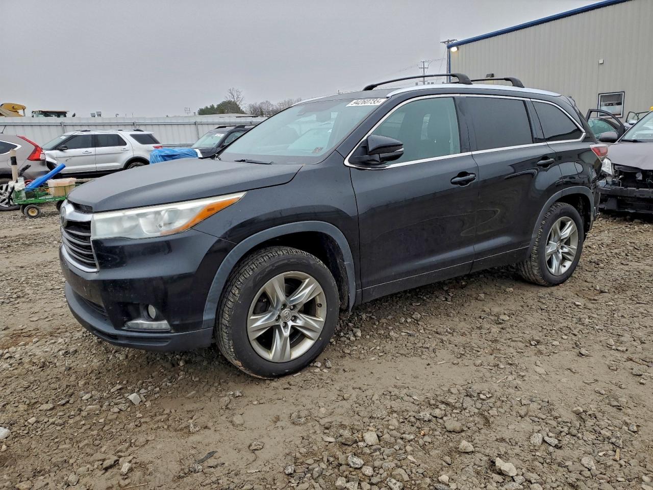 Toyota Highlander Limited Image 1