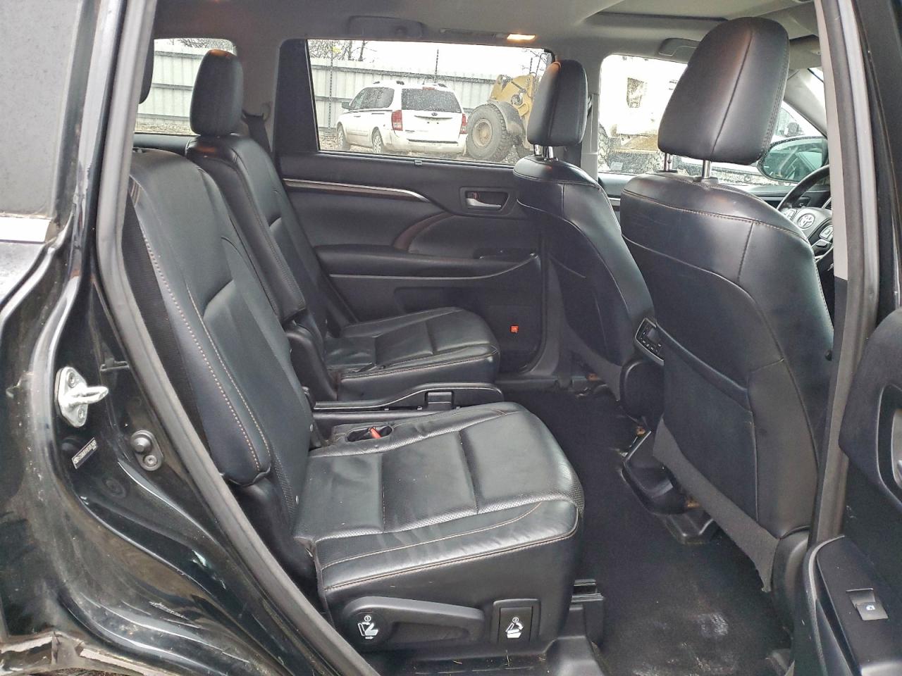 Toyota Highlander Limited Image 2