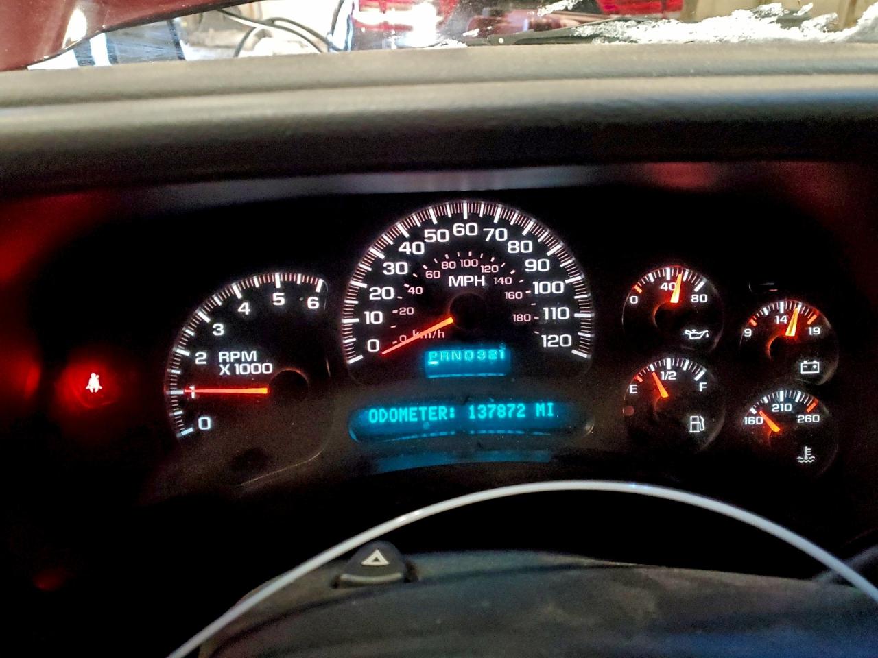 Chevrolet Silverado K1500 Image 12