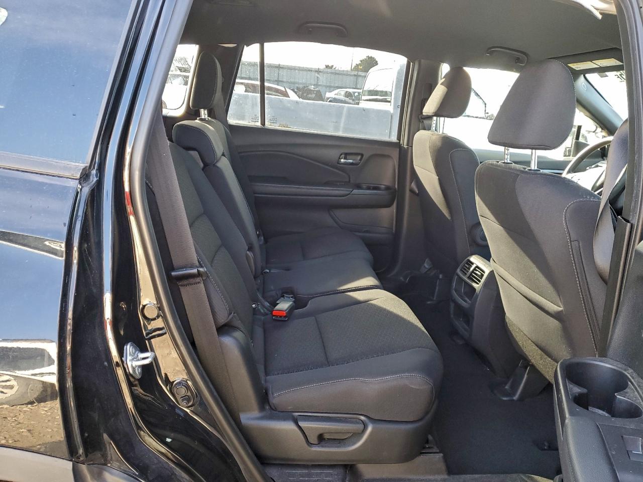 Honda Passport Sport Image 11