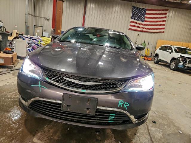 Chrysler 200 Limited Image 6