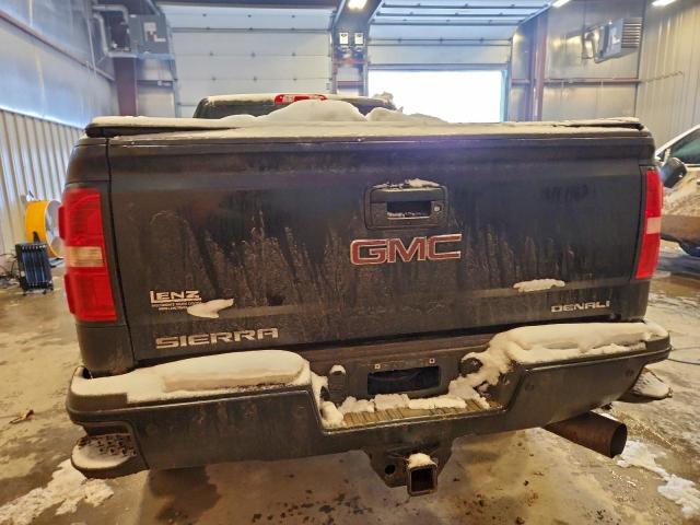 GMC Sierra K2500 Denali Image 2