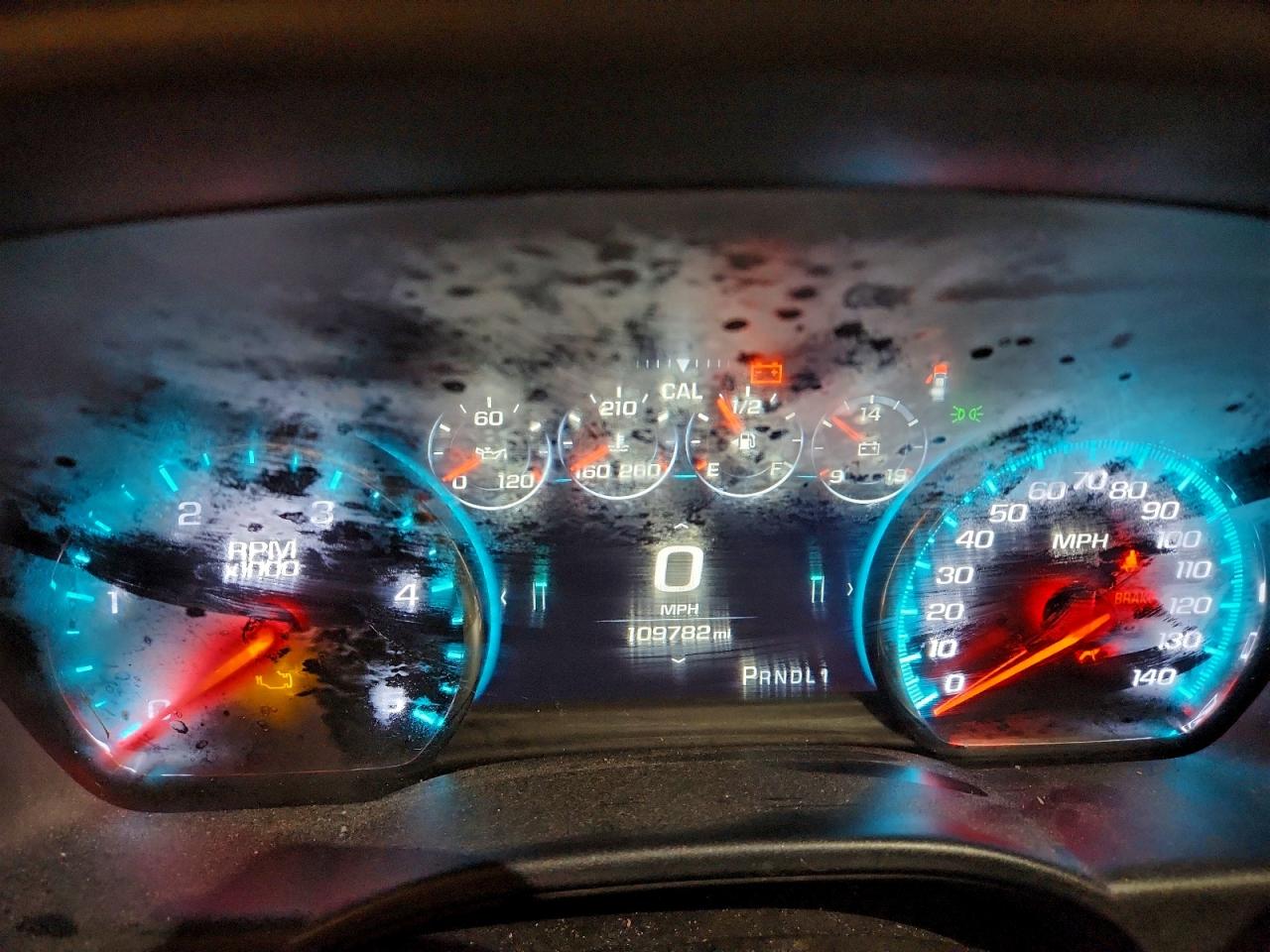 GMC Sierra K2500 Denali Image 5