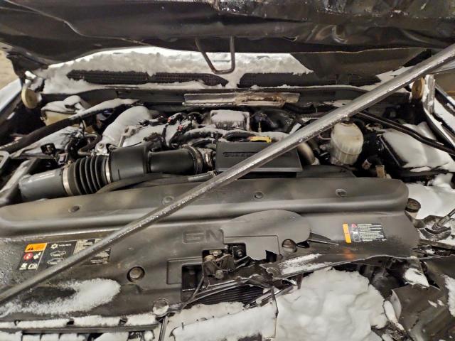 GMC Sierra K2500 Denali Image 7