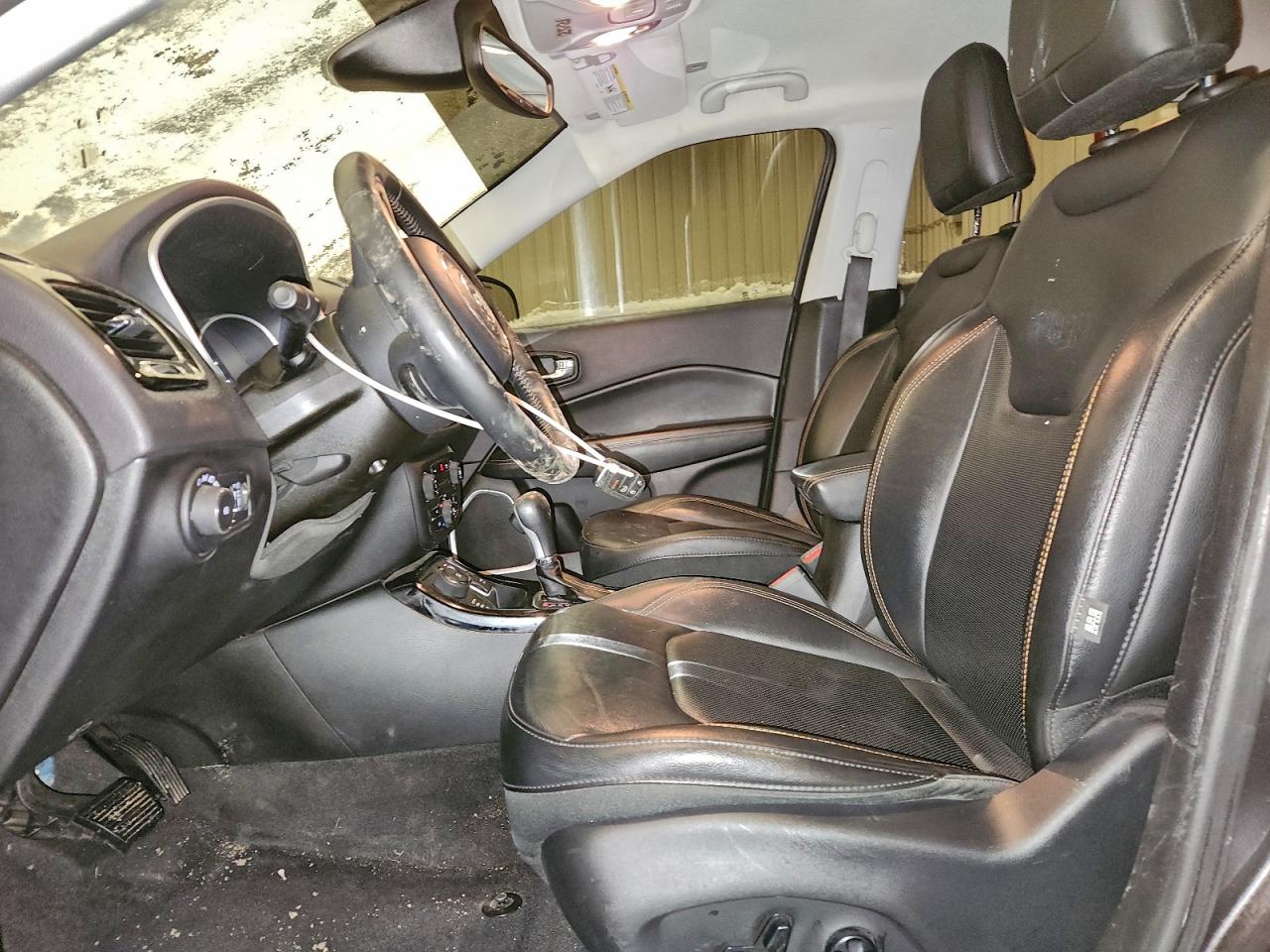 Jeep Compass Limited Image 3