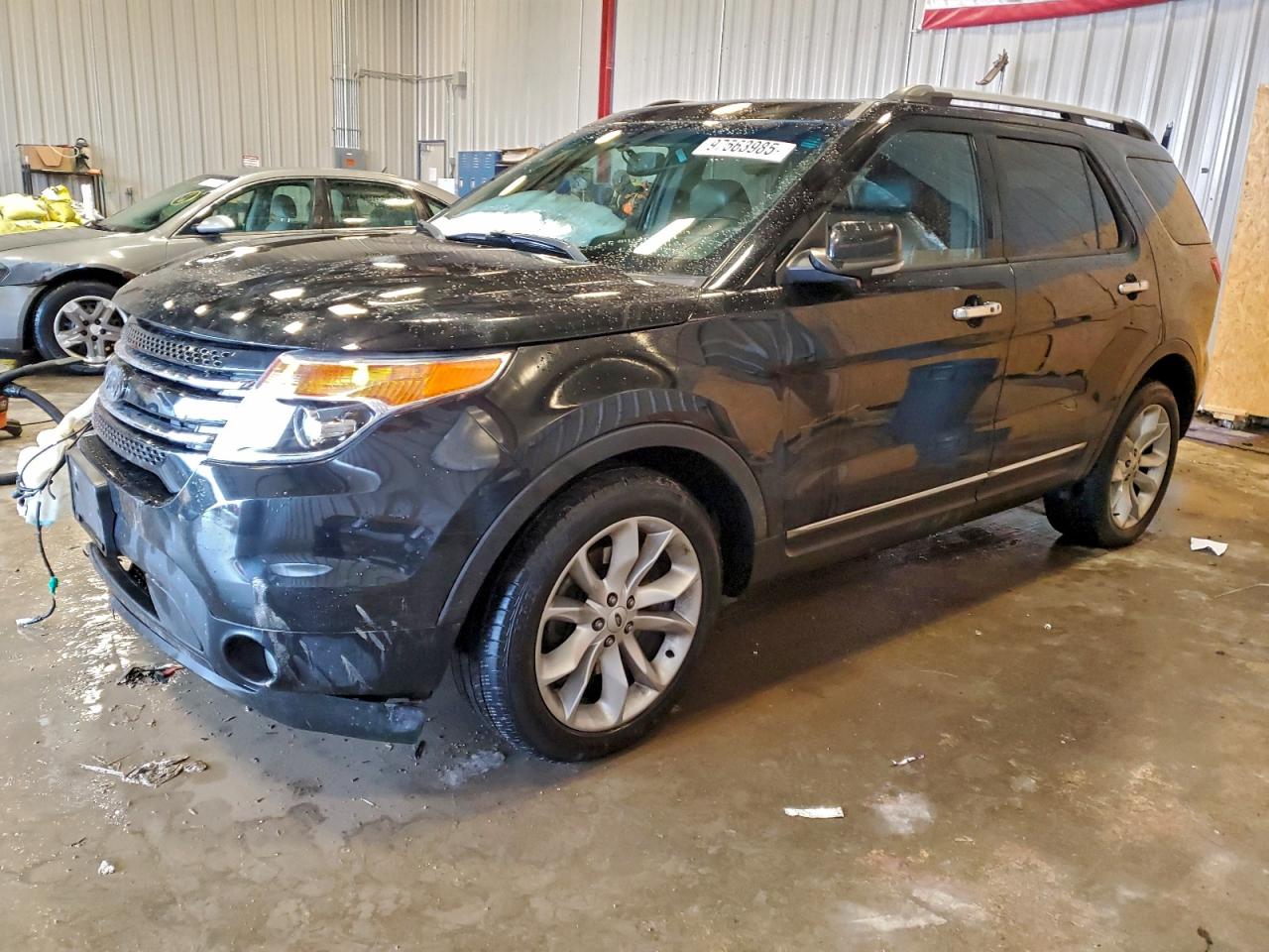 Ford Explorer Limited Image 1