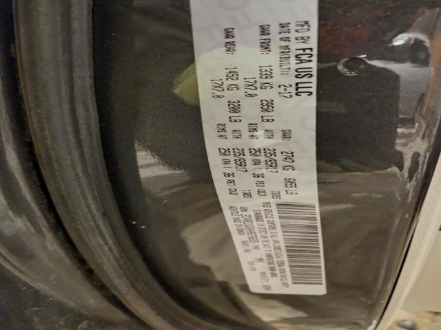 Chrysler Pacifica Touring Image 2