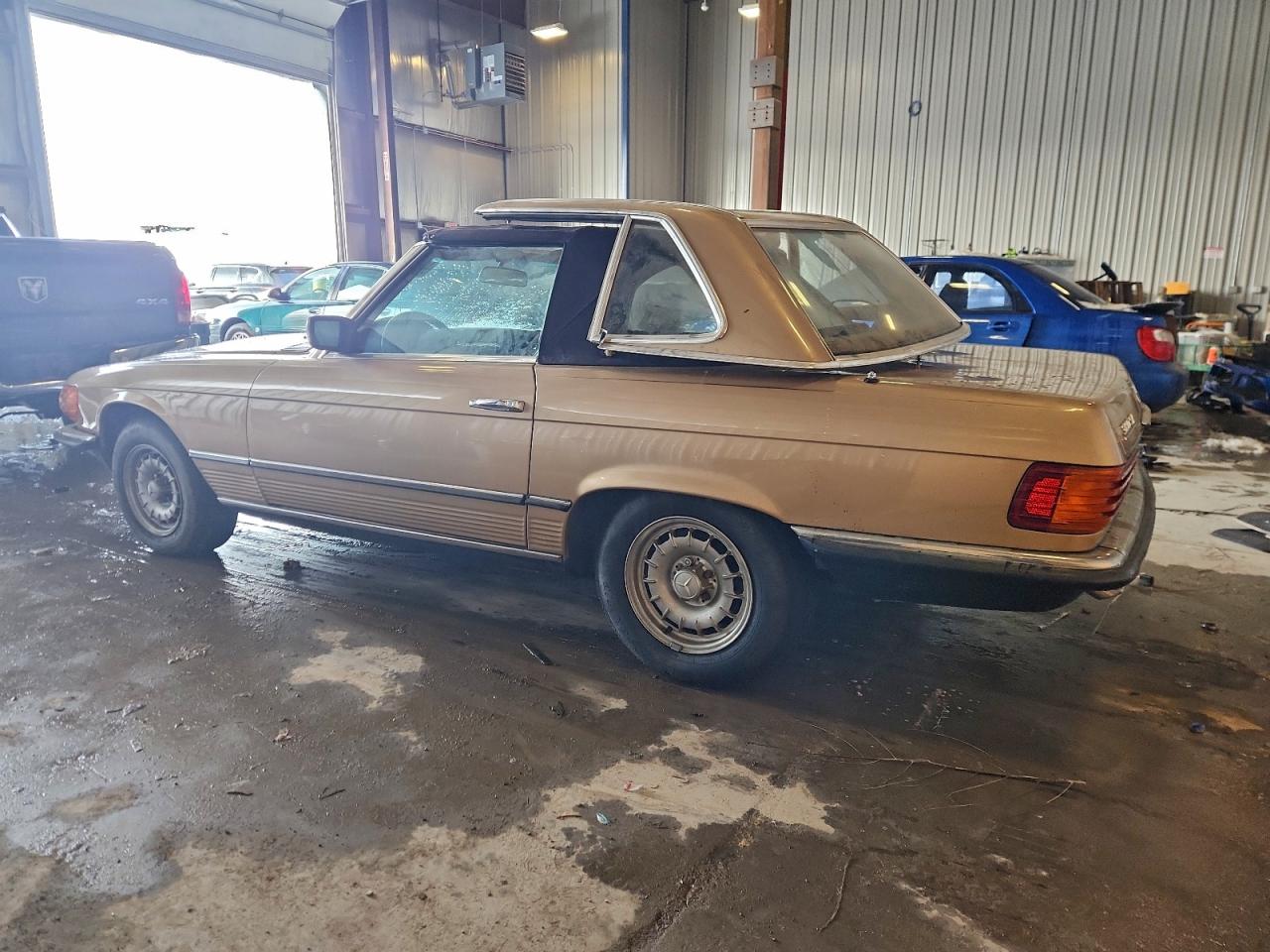 Mercedes-Benz S-Class Sl Image 3