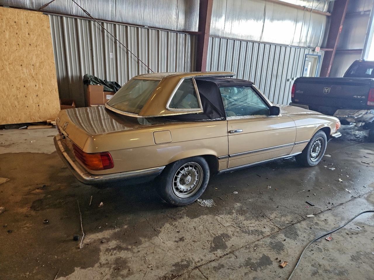 Mercedes-Benz S-Class Sl Image 4