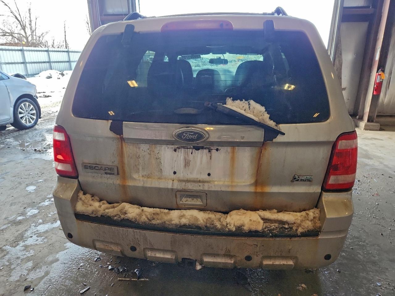 Ford Escape Limited Image 3