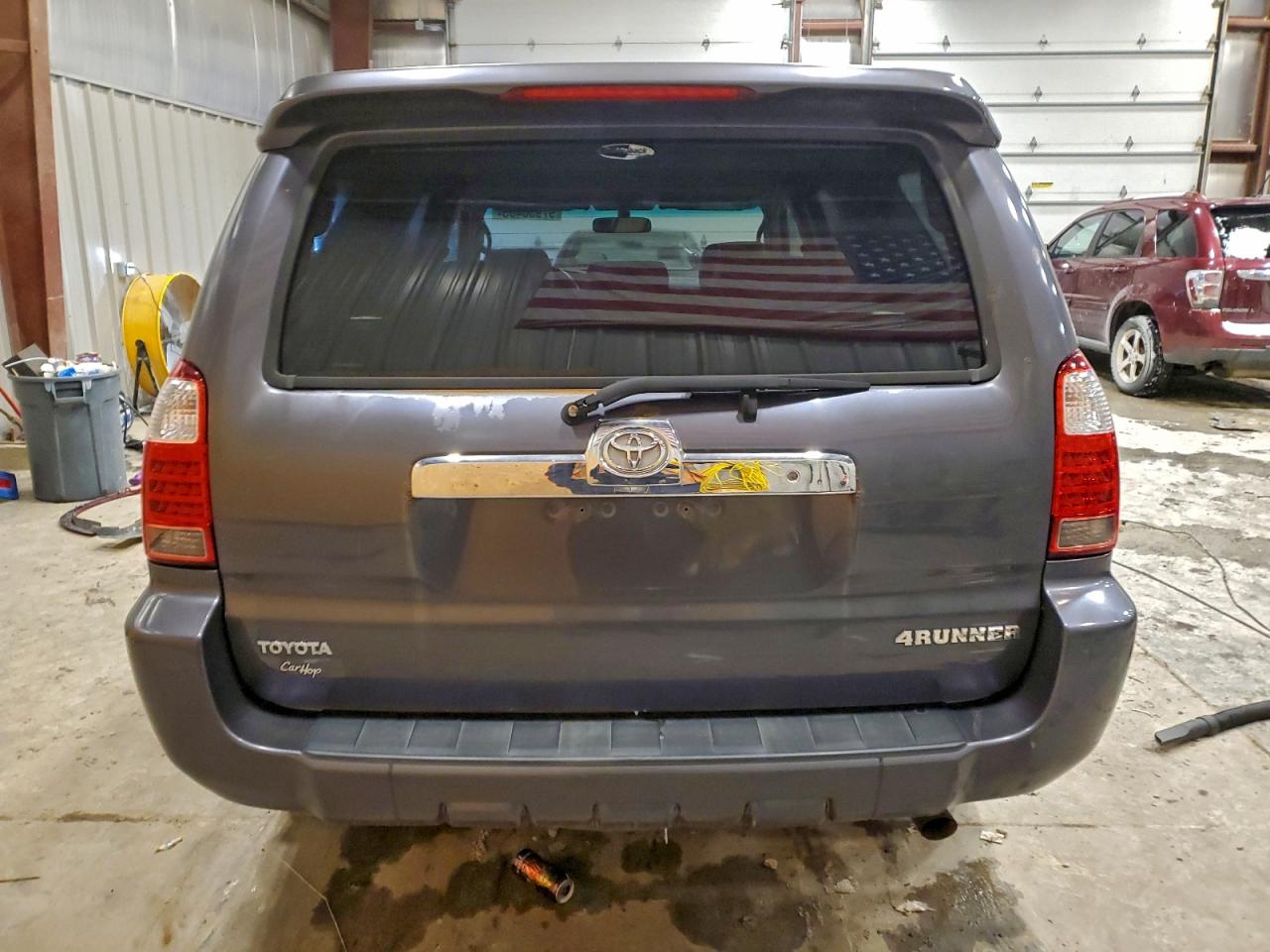 Toyota 4Runner Sr5 Image 3