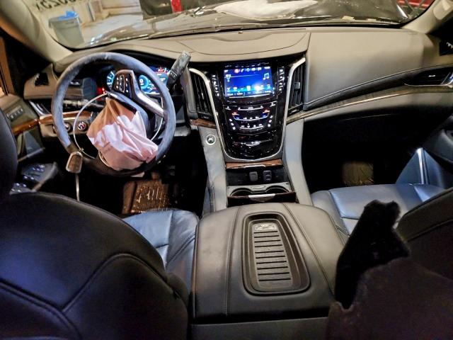 Cadillac Escalade Premium Luxury Image 7