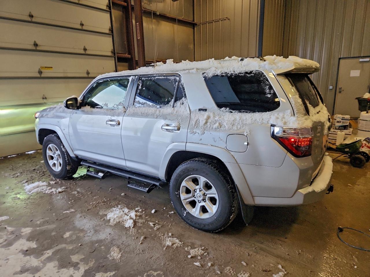 Toyota 4Runner Sr5/sr5 Premium Image 3