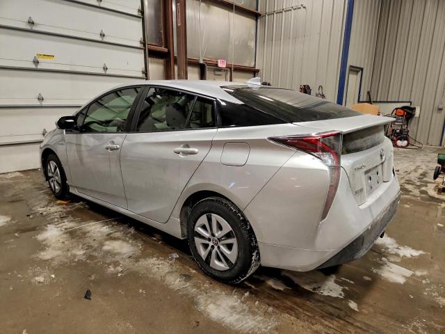 Toyota Prius Image 2
