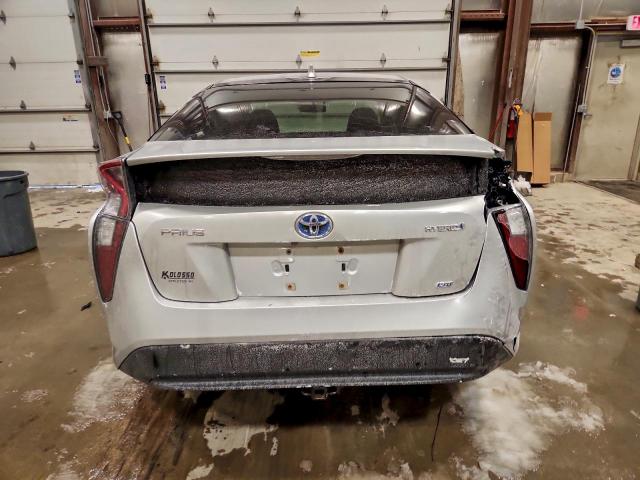 Toyota Prius Image 7