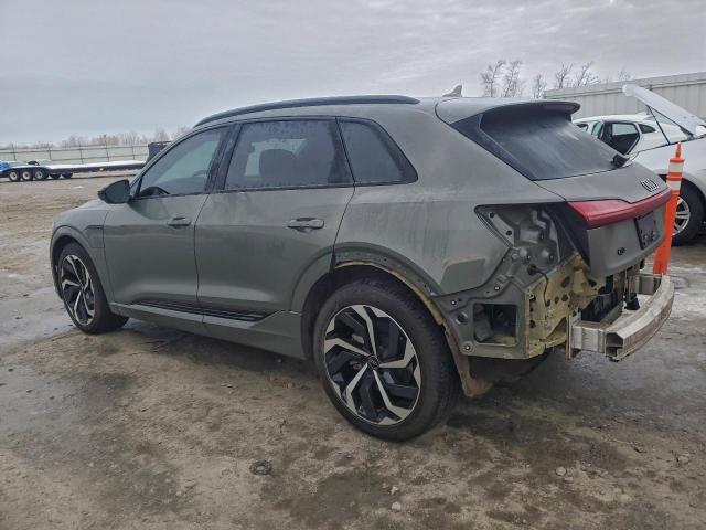 Audi Q8 Premium Plus Image 3