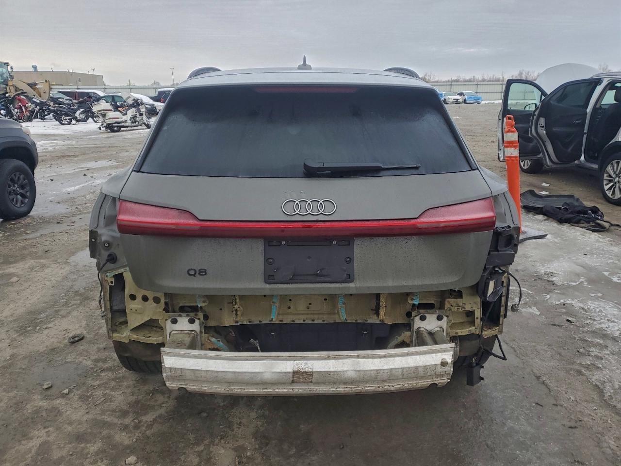 Audi Q8 Premium Plus Image 5