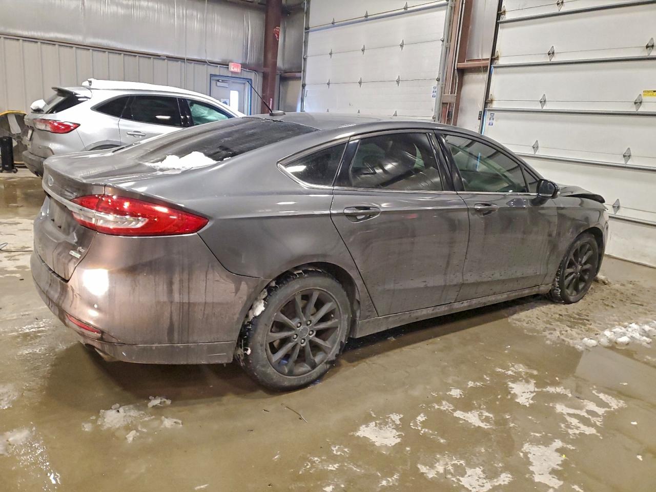 Ford Fusion Se Image 4