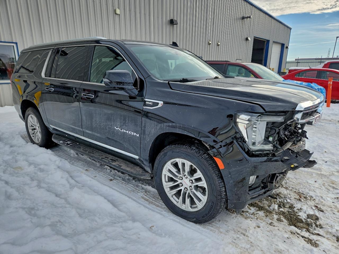 GMC Yukon K1500 Slt Image 2