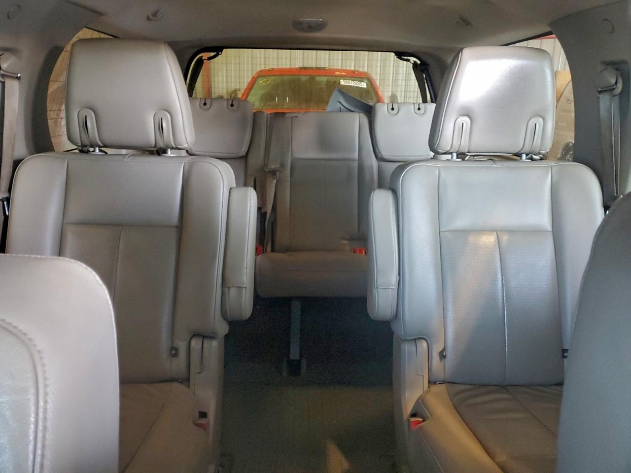 Ford Expedition Limited Image 5