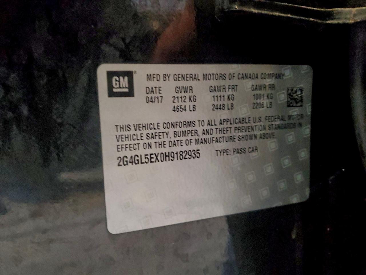 Buick Regal Sport Touring Image 8