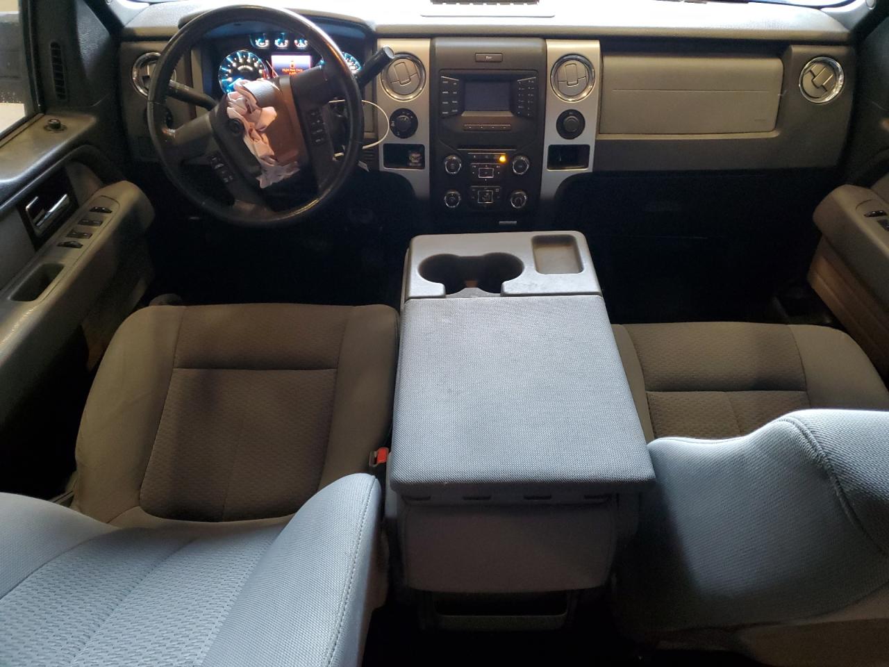 Ford F-150 Supercrew Image 5