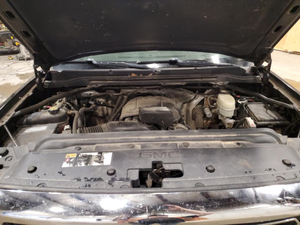 GMC Sierra K2500 Slt Image 11