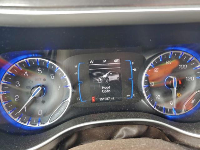 Chrysler Pacifica Touring L Image 11