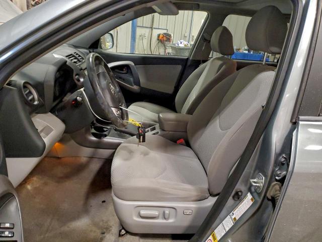 Toyota RAV4 Limited Image 4