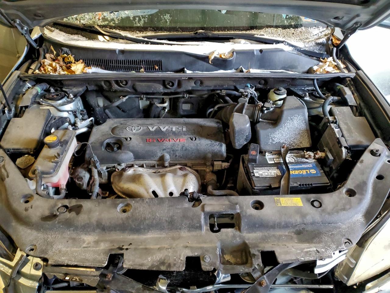 Toyota RAV4 Limited Image 9